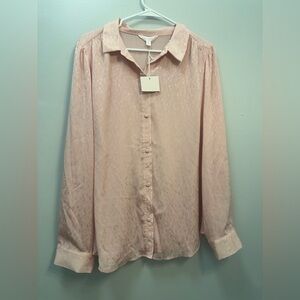 LC Lauren Conrad Light Pink Casual Button Down Shirt
